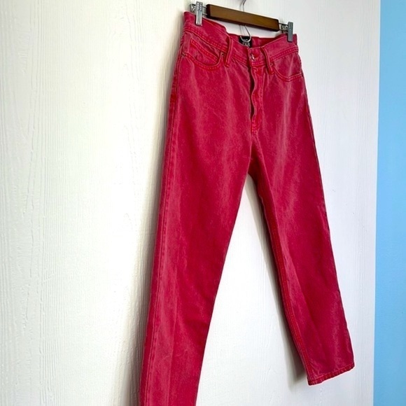 Urban Outfitters BDG - Vintage Red Stonewash Dad Fit Jean Size 29x30 - Picture 4 of 10
